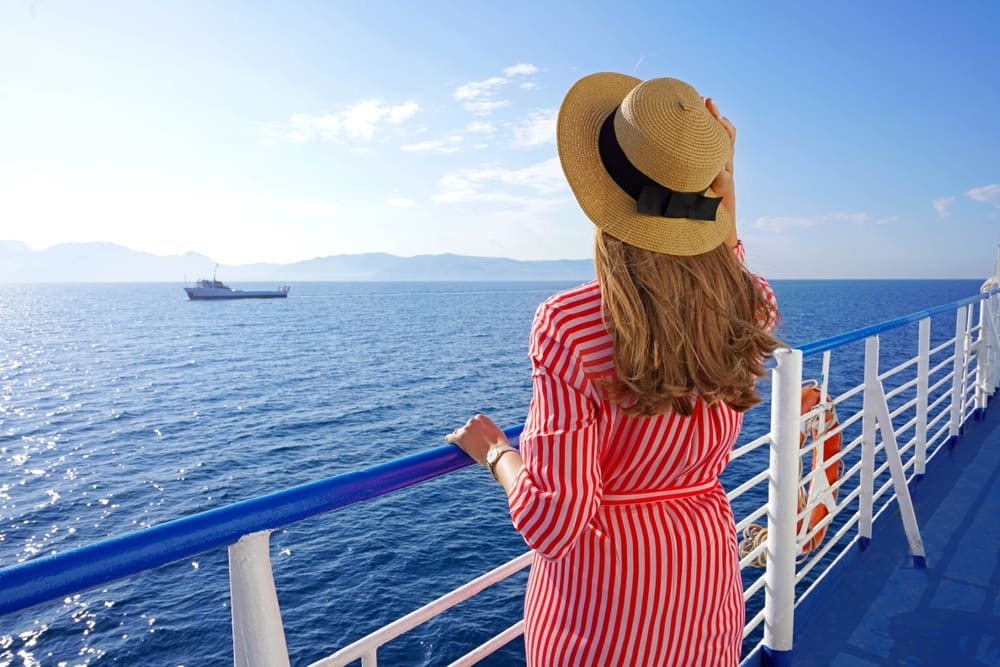 Managing Seasickness While Onboard