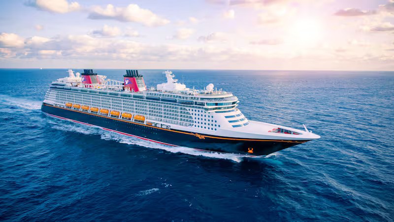 Disney Cruise Line's Disney Dream and Fantasy