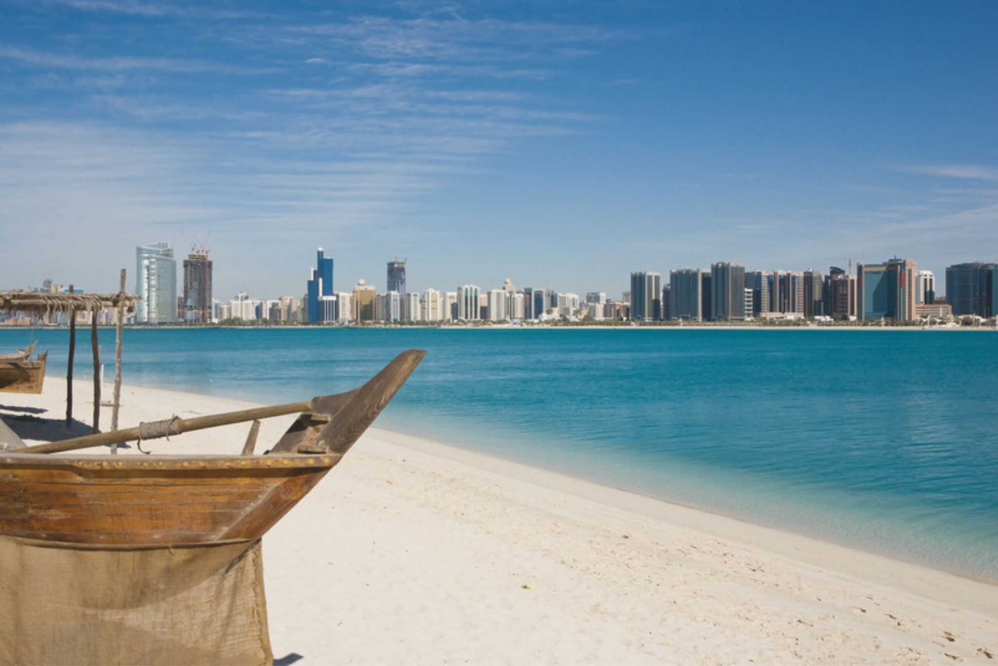 United Arab Emirates: Winter Warmth and Exotic Culture