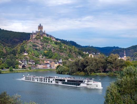 UNIWORLD BOUTIQUE RIVER CRUISES - S.S. VICTORIA