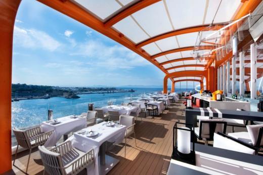 Cruise Ship Innovations: Milestones in Onboard Amenities and Technology