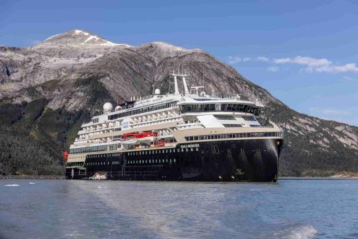 MS Roald Amundsen