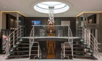 Lobby.
