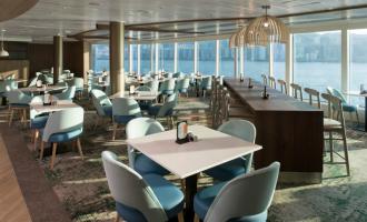 Bars & Lounges