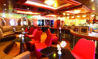 Bars & Lounges