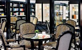 Uniworld Boutique River Cruises - Patio Lounge