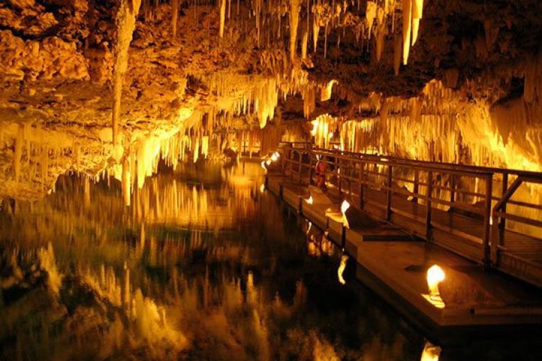 Crystal Cave, Bermuda