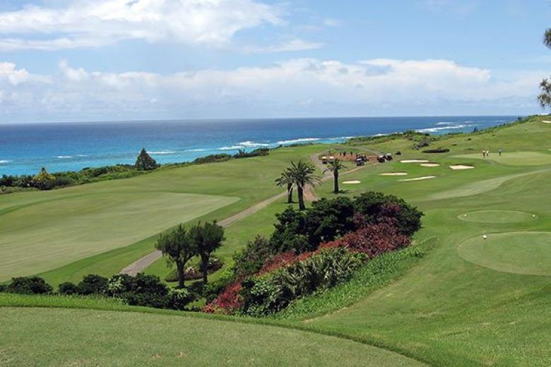 Golfing in Bermuda