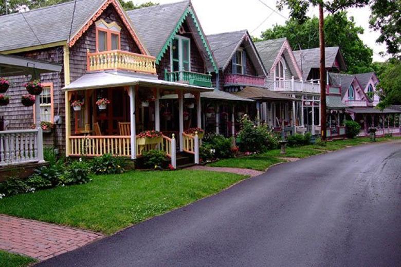 Martha's Vineyard Cottages