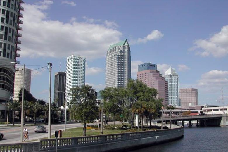 TAMPA BAYSHORE BOULEVARD