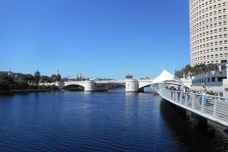 TAMPA RIVERWALK