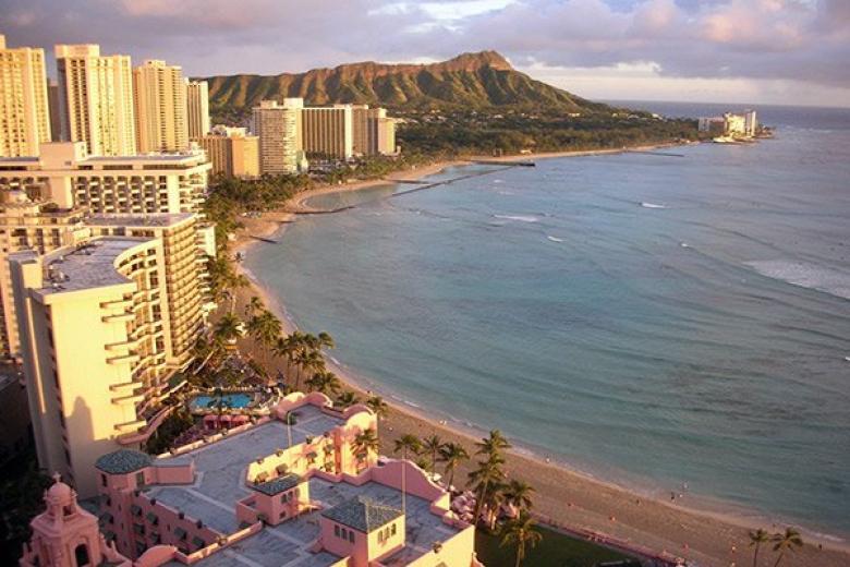 Diamond Head Waikiki Beach