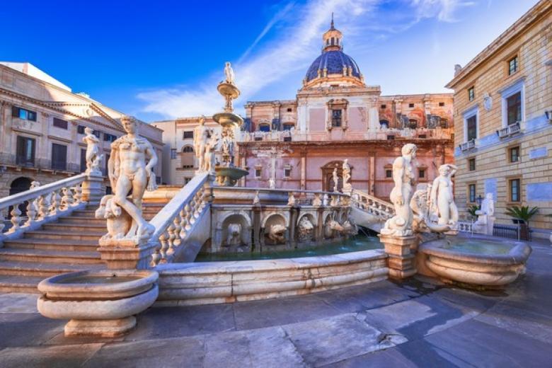 Pretoria Fountain in Piazza Pretoria