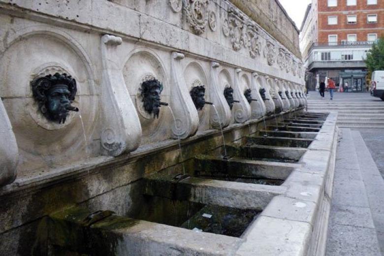 Fontana del Calamo