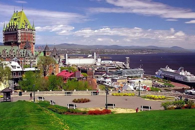 Goveners Park - Chateau Frontenac Hotel