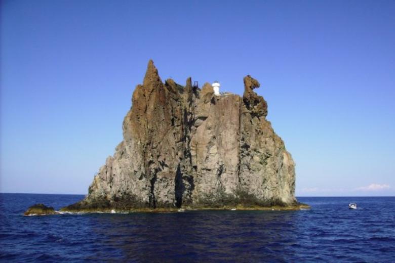 Strombolicchio Faro 