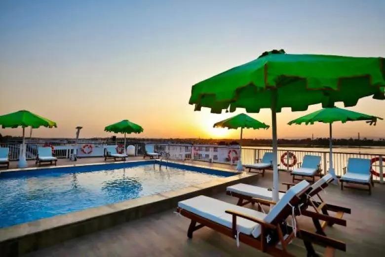 Amawaterways - Sun Desk