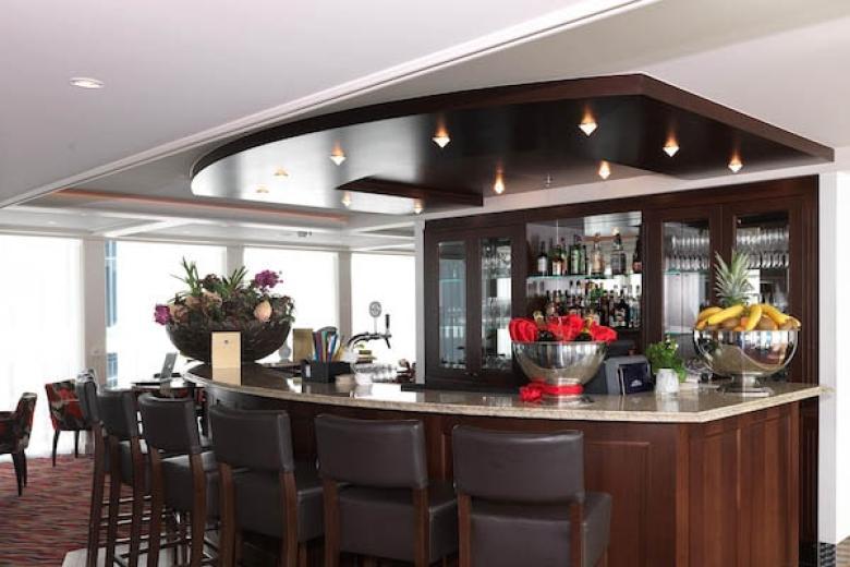 AmaWaterways - AmaDolce Bar