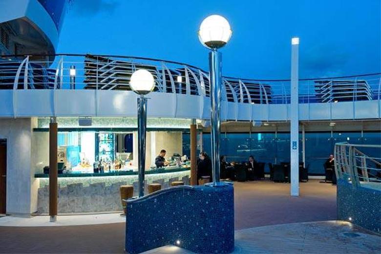 Aqua Park Pool Bar