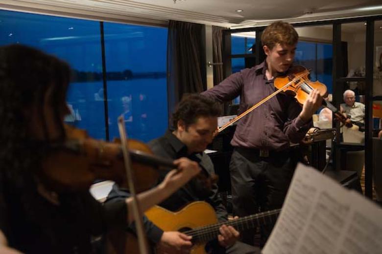 Avalon River Cruises - Panorama Lounge