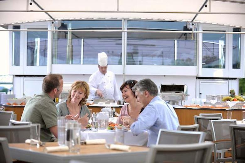Avalon Waterways - Sky Bistro