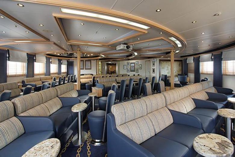 Explorer Lounge