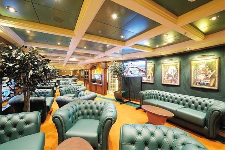 Hitchcock Lounge
