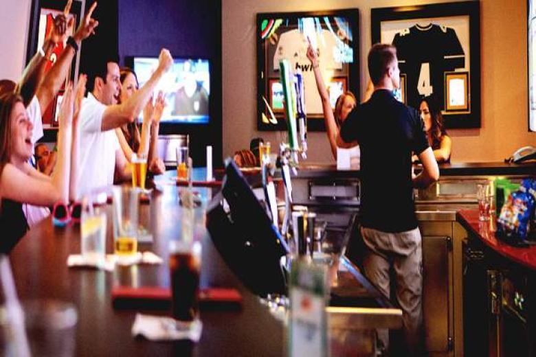 SKYBOX Sports Bar