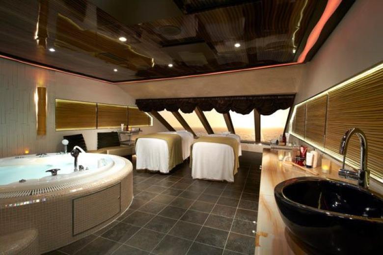 Spa Carnival