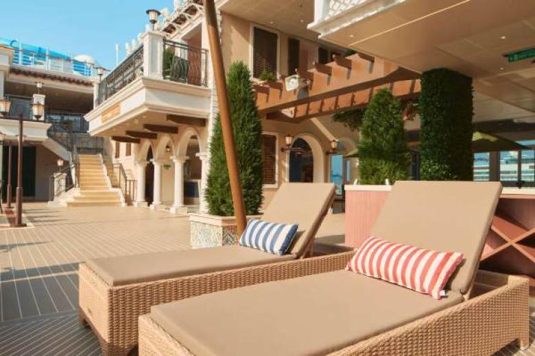 Carnival - Sun Deck