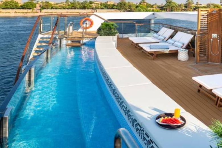 VIKING RIVER CRUISES - DECK