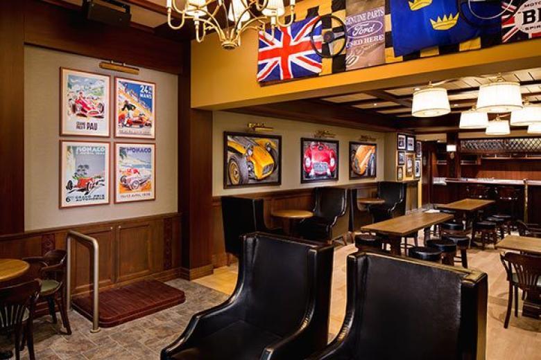 Boots & Bonnets Pub