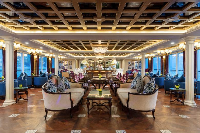 Uniworld Boutique River Cruises - Lounge